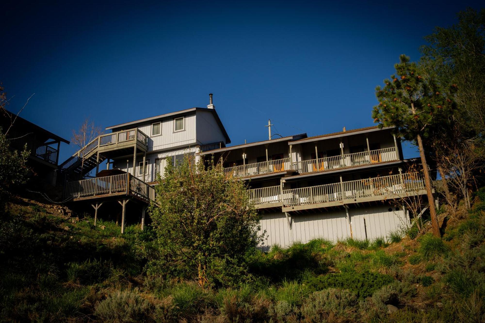 Yosemite Gateway Motel Lee Vining Extérieur photo