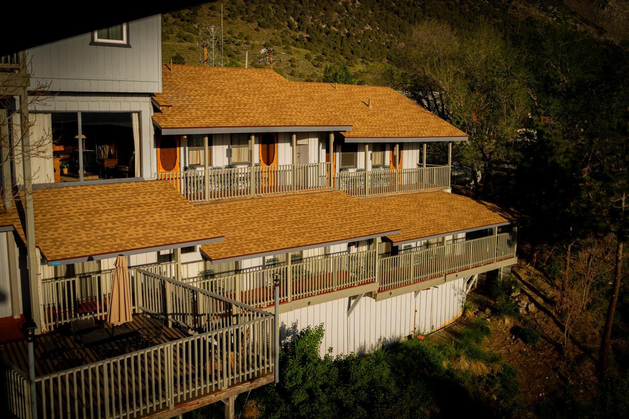 Yosemite Gateway Motel Lee Vining Extérieur photo