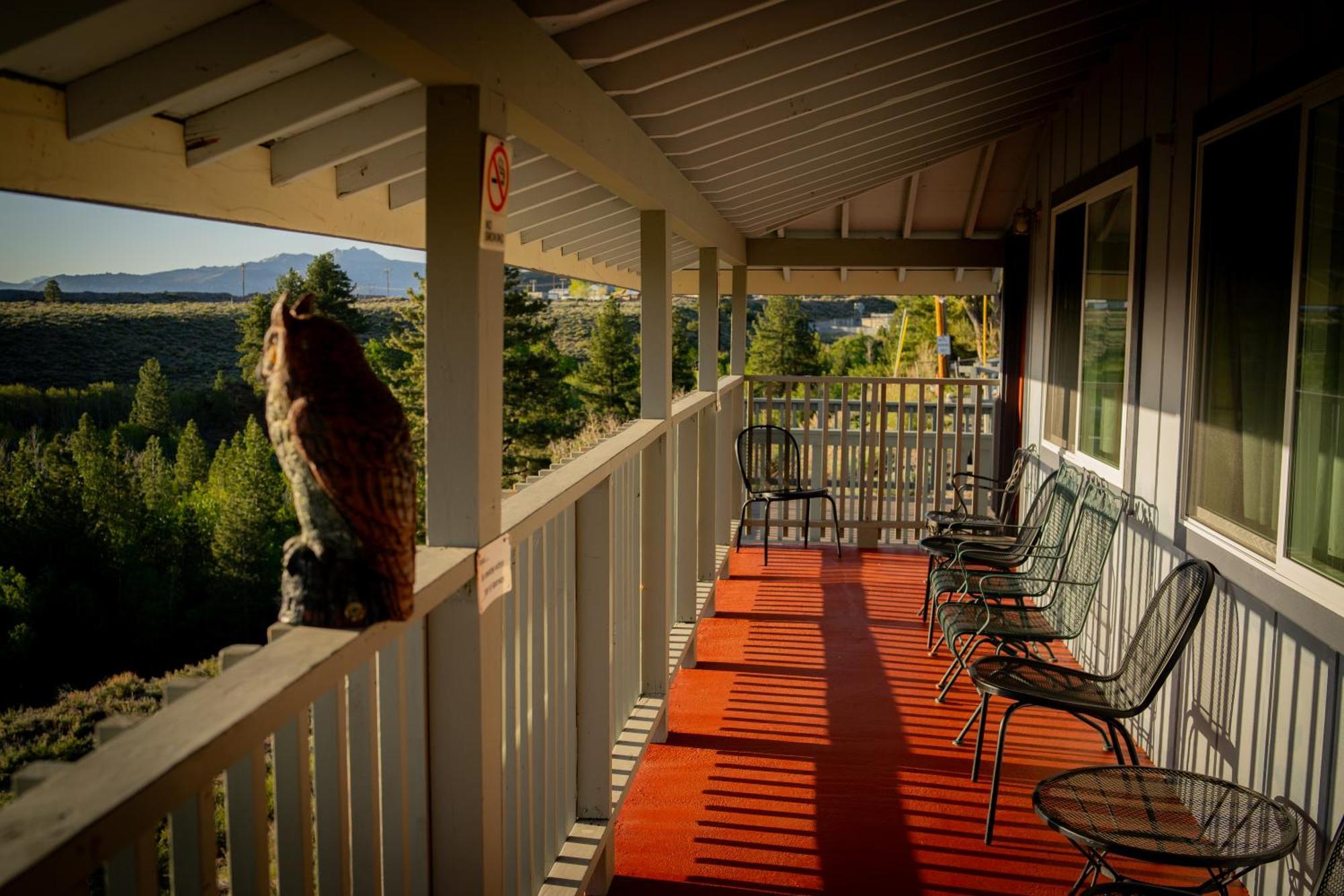 Yosemite Gateway Motel Lee Vining Extérieur photo